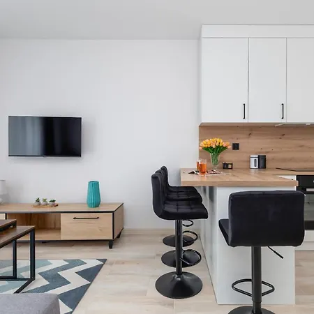 Sunny Apartments With Parking & Balcony Luzycka By Noclegi Renters Свіноуйсьце Екстер'єр фото