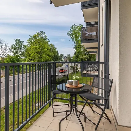 Sunny Apartments With Parking & Balcony Luzycka By Noclegi Renters Свіноуйсьце Екстер'єр фото